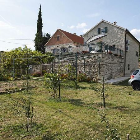 Villa Cetina Milasi Bagian luar foto
