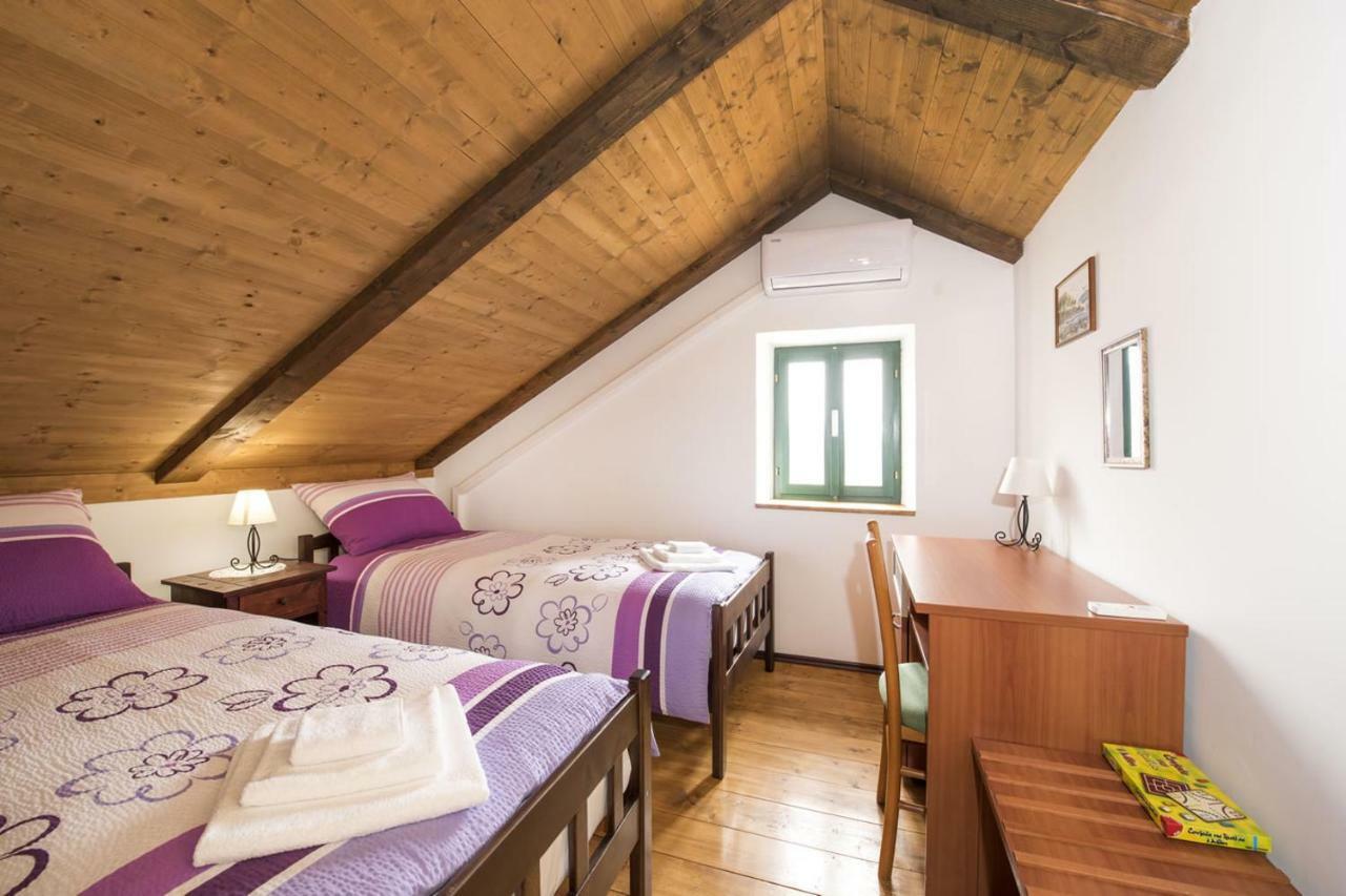 Villa Cetina Milasi Bagian luar foto