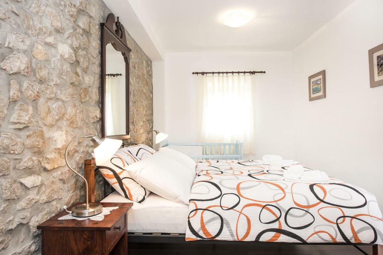 Villa Cetina Milasi Bagian luar foto