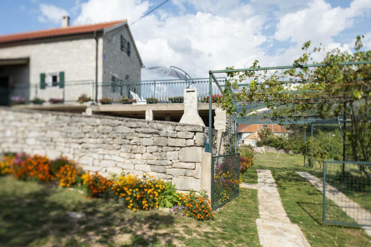 Villa Cetina Milasi Bagian luar foto